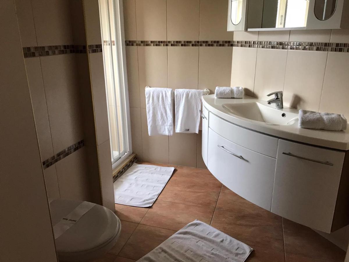 Ferienanlage Seehof Krumpendorf Bagian luar foto