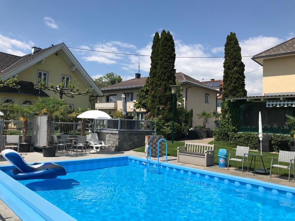 Ferienanlage Seehof Krumpendorf Bagian luar foto